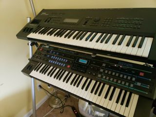 Casio Cz - 1 Vintage Analog Synthesizer 61 - Key Keyboard.  Made In Japan - 1984.