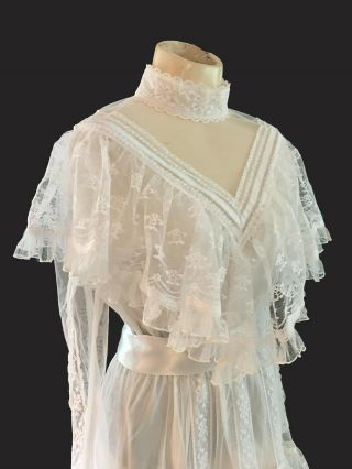 VINTAGE 70 ' S GUNNE SAX WHITE SHEER LACE,  RIBBON AND RUFFLES WED EDWARDIAN STYLE 2