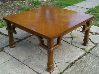 Vintage Mid Century Modern Tomlinson Furniture 33 " Walnut Wood Coffee Table Deco