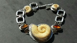 Sterling Silver Bracelet Vintage Resin Ammonites Amber 8  Uk 26 Grams