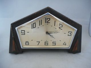 Vintage Art Deco Wooden Mantel Clock With Bead Work Decoration - Great Shape