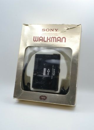 Vintage Sony Walkman WM - 5.  Headphones,  case,  and packaging.  great. 2