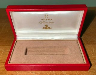 VINTAGE OMEGA SEAMASTER RED LEATHER WATCH BOX 7