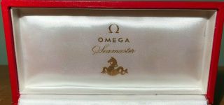 VINTAGE OMEGA SEAMASTER RED LEATHER WATCH BOX 8
