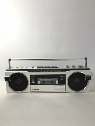 Vintage Sanyo M7770k Stereo Cassette Player Recorder Boombox Pearl White 1980s