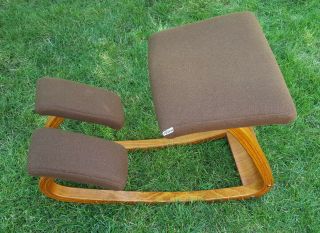 Vintage Scandinavian Balans Variable Ergonomic Kneeling Chair Brown Upholstery
