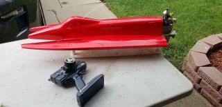 Vintage K&b 3.  5 Nitro Outboard Motor On Tunnel Hull Rc Boat With Radio Control