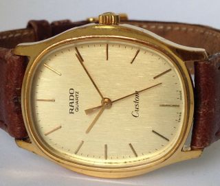 Men ' s / Unisex Vintage RADO Custom Quartz Watch.  30mm Case.  Gold Dial. 4