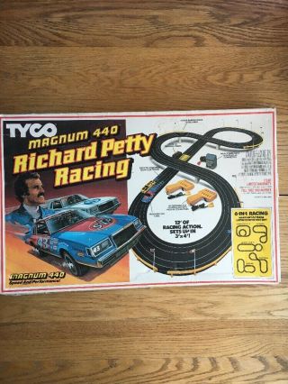 Vtg Tyco Richard Petty Magnum 440 Slot Car Racing Set Cars Track