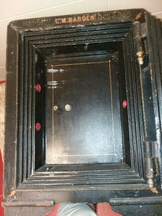 Antique (1900 ' s) cast iron combination floor safe 2