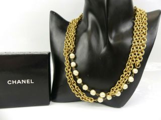 R1814 Auth Chanel Vintage Faux Pearl Gold Plated Chain Necklace