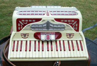 Vintage Cingolani Accordion - Custom Built Made In Italy W/case