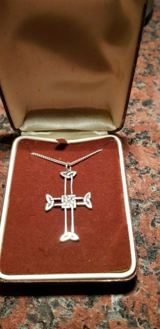 Vintage Ola Gorie Iona Celtic Cross Sterling Silver Pendant And Chain