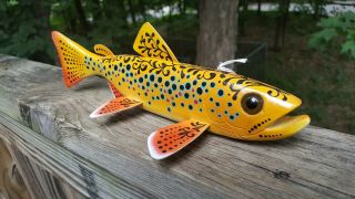 Competition Folk Art Trout Fish Decoy Carved by John Peeters - Ice Spearing Lure 2