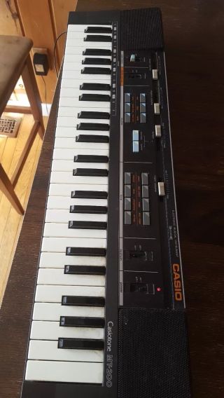Vintage Casio Casiotone Mt - 200 Electronic Keyboard Musical Instrument