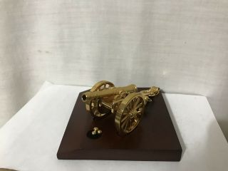 Rare Bulova Civil War Cannon Miniature Brass Clock B0416 Walnut Base 5