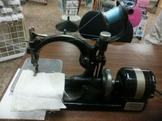 Willcox and Gibbs sewing machine 12