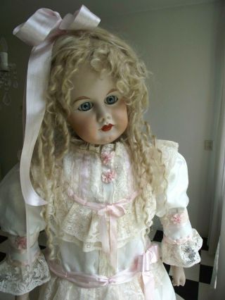 STUNNING antique off - white/pink dress for a 25/26/27 