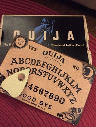 Vintage William Fuld Ouija Board W Planchette