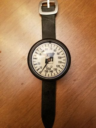 Vintage Farallon Wrist mount Depth Pressure Gauge for Scuba Diving 150.  00 ' 2