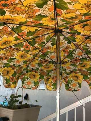 Vintage Mid Century Retro Patio Umbrella Tilt Crank Fringe Yellow Floral W/box