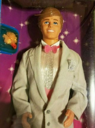 Vintage Mattel 1985 Dream Glow Barbie 2248 and Ken 2250 5