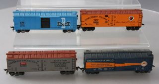 American Flyer Ho Scale Vintage Freight Cars: 33521,  33522,  33513 & 33526 [4]