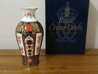 Rare Royal Crown Derby - Old Imari 1128 - Jasmine Vase - 1st Quality - Boxed.