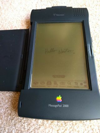 Apple Newton MessagePad 2000 w/ Box Cases Keyboard Stylus Adapter VINTAGE 2