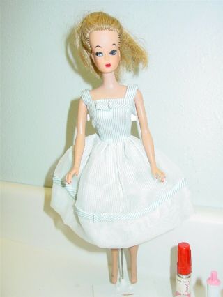 Vintage Mattel 1958 Barbie Doll with Accessories Clothes Makeup Tressy Stand 3