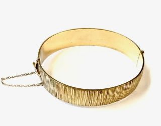 Vintage 1/5th 9ct Rolled Gold Bark Effect Bracelet Bangle With Safety Chain