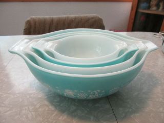 Set 4 Vintage Pyrex Turquoise Amish Butterprint Cinderella Mixing Nesting Bowls