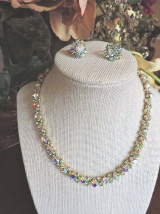 Vintage Trifari Green Aurora Borealis Rhinestone Necklace Earrings Demi Parure