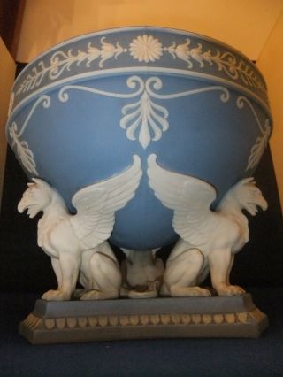 Wedgwood Rare Large Vase Supported By Griffin