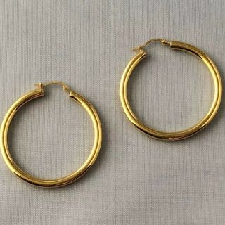 Vintage 1 - 3/8 " 14k Yellow Gold Classic Hoop Earrings,  1.  8 Grams