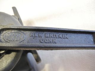Vintage Corbin Britain Conn Cast Iron Door Closer No.  3 Model 131 3