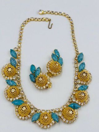 Vtg Juliana D&e Gold Tone W/ Blue Speckled Cabochon Necklace & Clip Earrings Set
