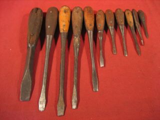 11 Vintage Wooden Handle Screwdrivers