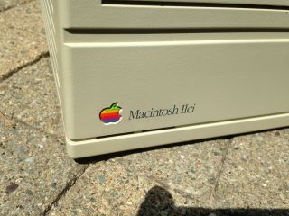 Apple Macintosh IIci Desktop Computer - Vintage Mac - Not - No Hard Drive 2