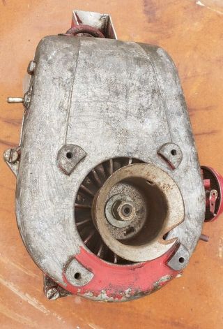Vintage West Bend Power Bee Engine model 82003 2