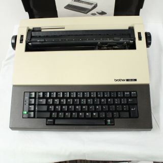 Vintage Brother CE - 25 Electric Typewriter Made In Japan 405 3