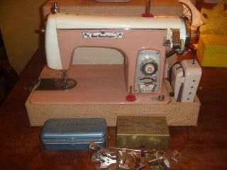 Rare Vintage Portable Pink Sewing Machine Good Housekeeper De Lux Japan