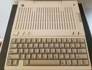 Apple IIc with Monitor/Stand (Vintage Apple Computer) 12