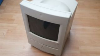 Vintage Apple Macintosh (mac) Color Classic