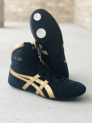 Rare Black Bottom Asics Dan Gable Wrestling Shoes Size 8 Gold