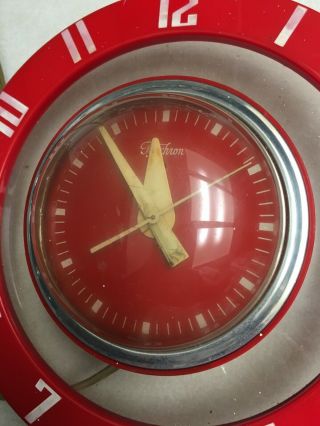 Telechron Wall Clock Model 2H39 Red Vintage MCM Mod Mid Century Modern Rare 2