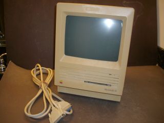 Vintage Apple Macintosh Se M5011 1mb Ram 800k Drive Mac Desktop Monitor Only
