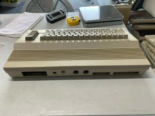 Vintage Commodore 64 C Computer - No power supply 3