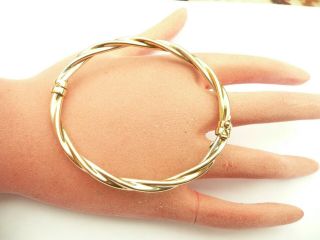 Ladies Vintage Solid 9ct Gold Twist Hinged Bangle Bracelet 6.  7 Grams