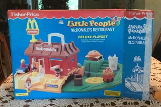 Vintage Fisher Price Little People McDonalds Restaurant 2552 Complete w/box 7